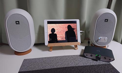 横幅70cmのミニシアター